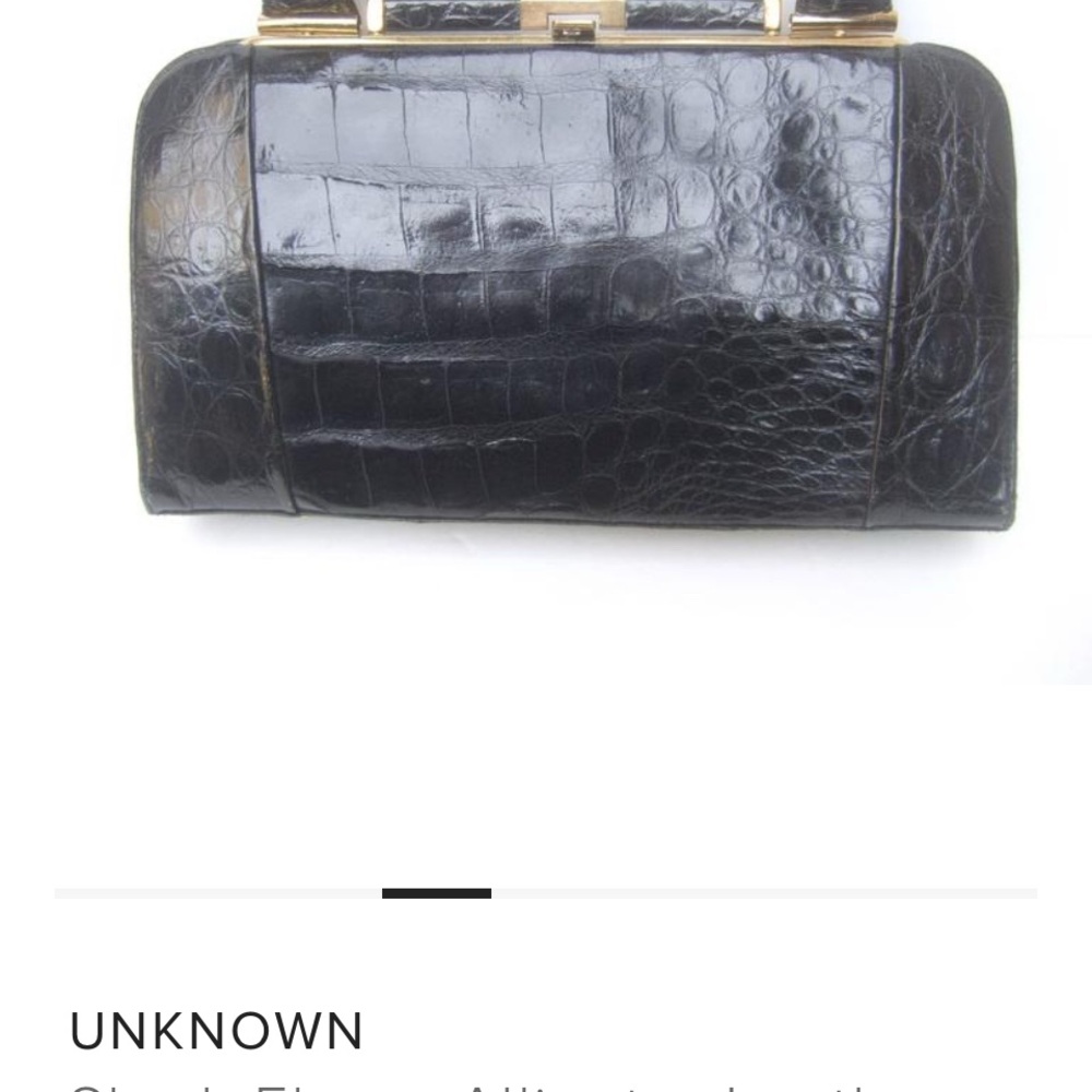 Elegant Black Crocodile Leather Handbag - Picture 4 of 8